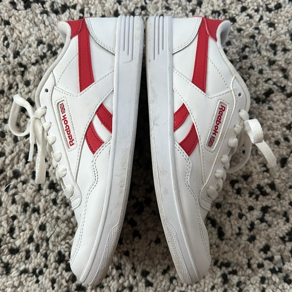 Red & White Reeboks - Picture 5 of 8